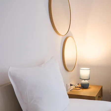 3br Free Parking Апартамент *