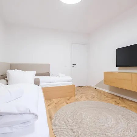 Апартамент 3br Free Parking